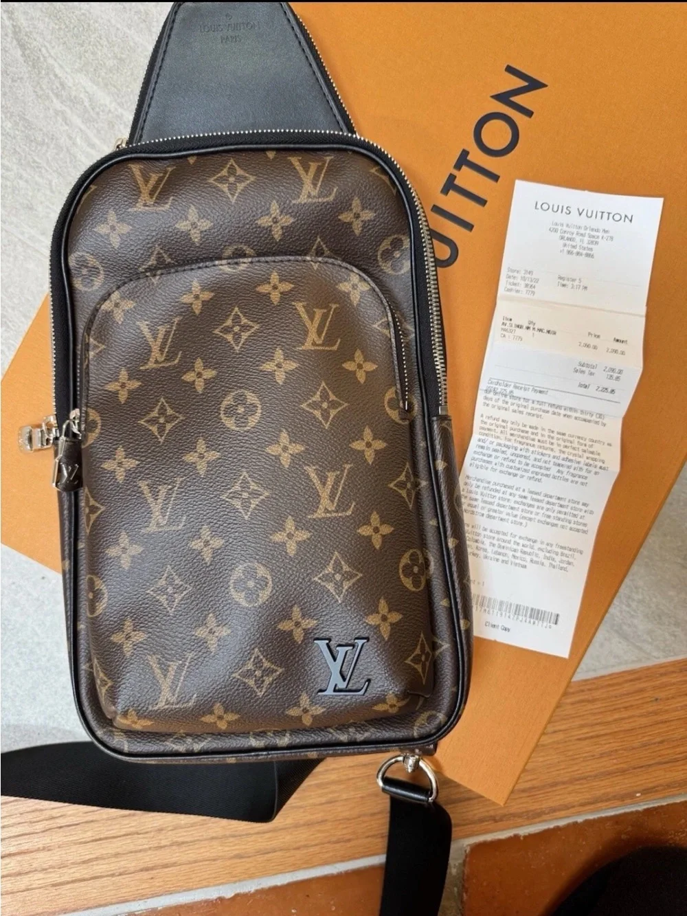 Louis Vuitton classic louis